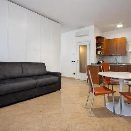 Il Balcone Del Longobardo-200M Dall' Arena Appartement *