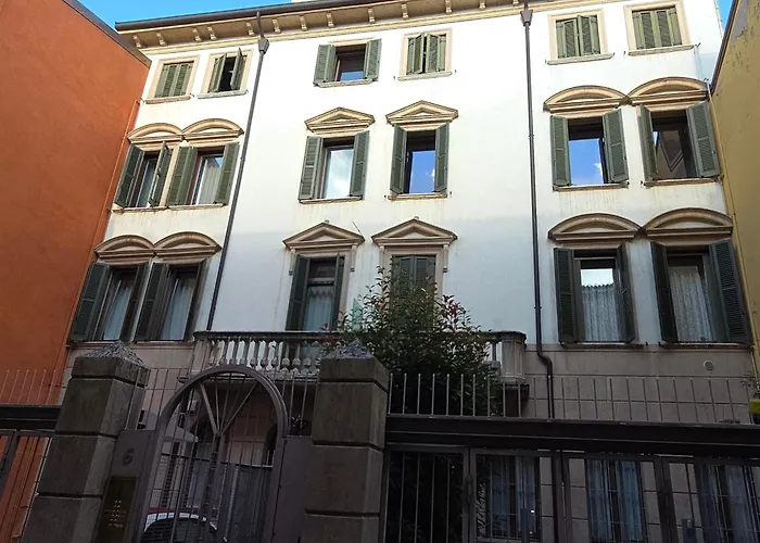 Appartement Il Balcone Del Longobardo-200M Dall' Arena *